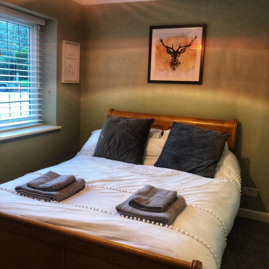 The Rose Cottage Wisborough Green Bagian luar foto